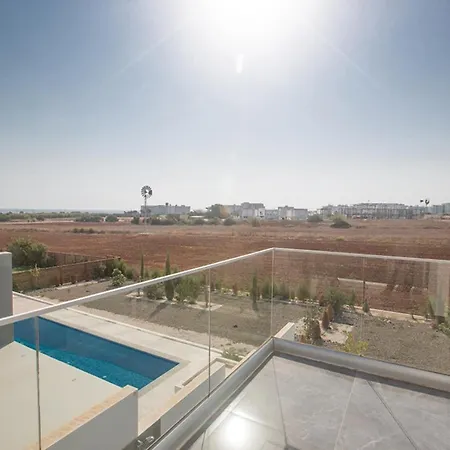 The Ultimate 5 Star Holiday In With Private Pool And Close To The Beach 1694 * 프로타라스