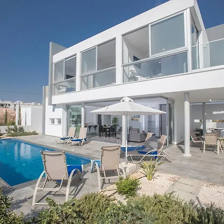 빌라 The Ultimate 5 Star Holiday In With Private Pool And Close To The Beach 1694 *